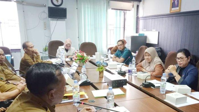 Hearing Bersama Komisi II DPRD Pekanbaru, Program KKB Dinas Koperasi Diapresiasi
