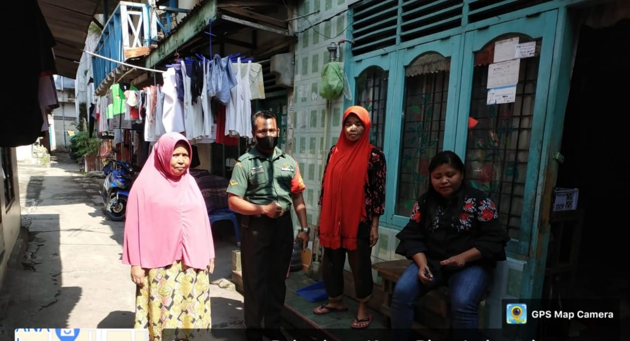 Komsos, Babinsa Ajak Warga Hapal dan Implementasikan Nilai-nilai Pancasila 