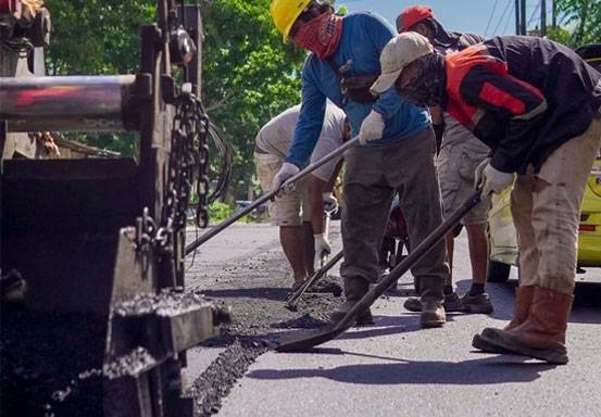 Dinas PUPR Pekanbaru Overlay Jalan Kartama dan Rambutan