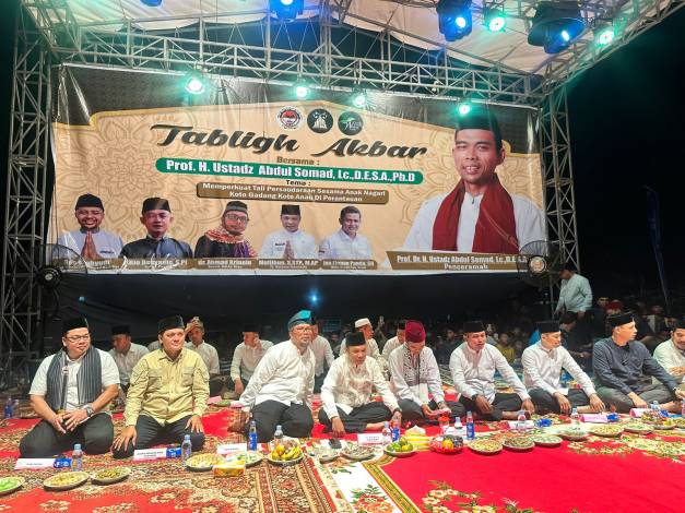 Hadiri Tablig Akbar UAS di RPH Cipta Karya, Muflihun Sampaikan Program