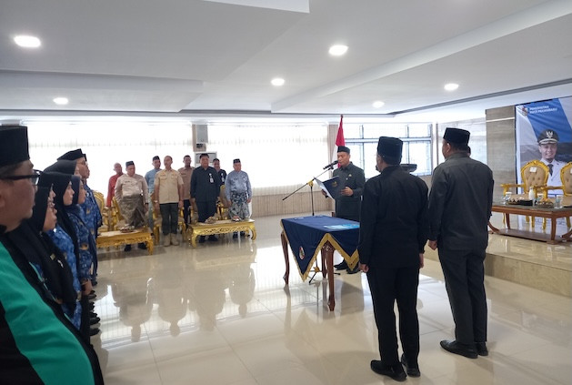 Wawako Pekanbaru Lantik Puluhan Pejabat Fungsional dan PPPK
