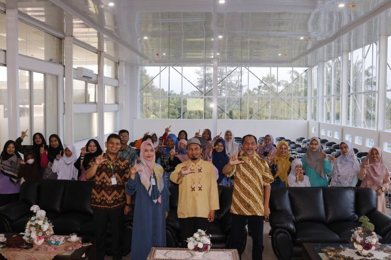 Melalui Lomba Bercerita, Dispusip Pekanbaru Ajak Generasi Muda Perdalam Pemahaman Sejarah Islam