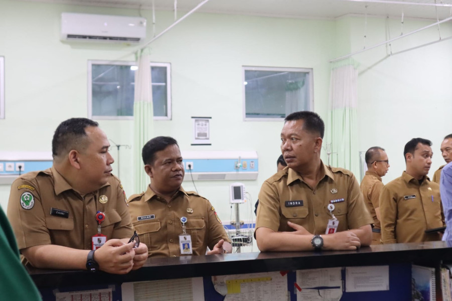 Dinkes Pekanbaru Dapat Bantuan Mobil Ambulans dari Pusat