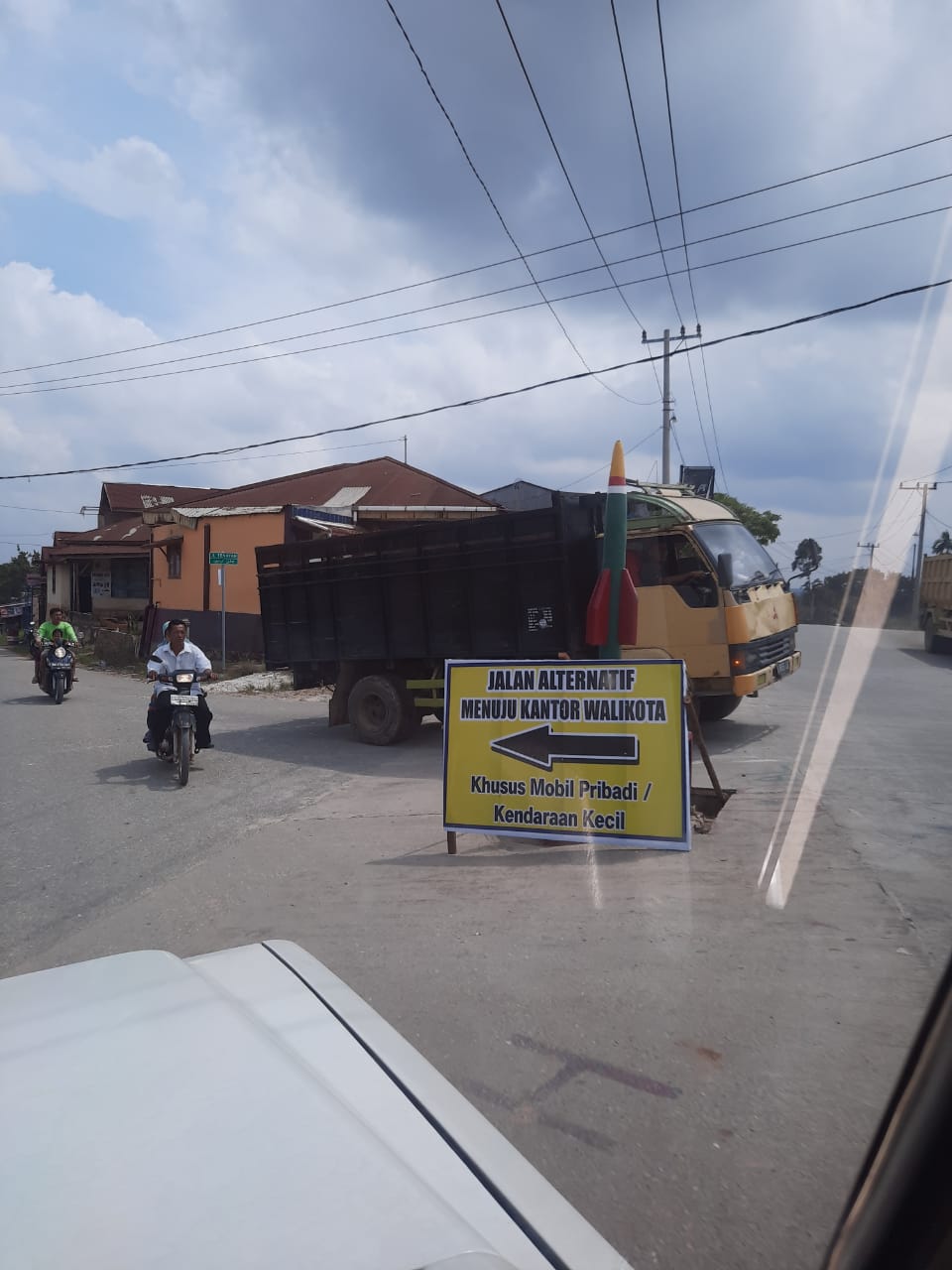 Jalan Badak Sedang Dioverlay, PUPR Siapkan Jalur Alternatif