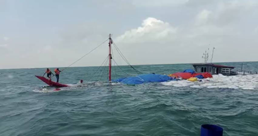 Kapal Indonesia Tenggelam di Selat Melaka, Seluruh ABK Dipastikan Selamat