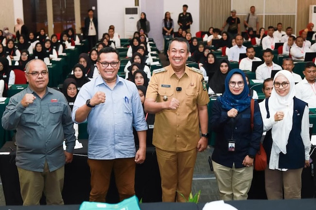 Tinjau Ujian PPPK di Pekanbaru, Ini Harapan Wabup Meranti