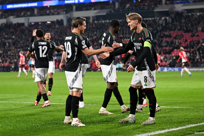 Arsenal Pesta Gol 7-1 di Markas PSV Eindhoven