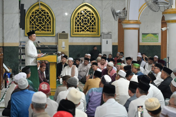 Abdul Wahid Safari Ramadan di Masjid Raya Pekanbaru