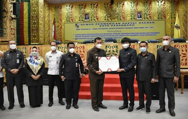 APBD Perubahan Kota Pekanbaru Disahkan Rp2,649 Triliun dalam Paripurna DPRD Pekanbaru