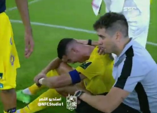 Tangisan Ronaldo yang Puasa Gelar Lagi di Arab Saudi