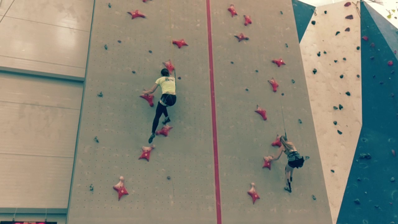 KONI Kota Klaim Free Wall Climbing Competition Perdana Di Indonesia