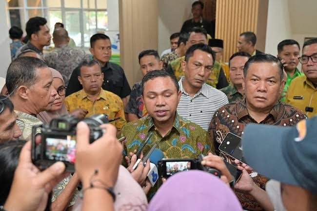 Gubri Berlakukan Program Penghapus Denda Pajak Kendaraan