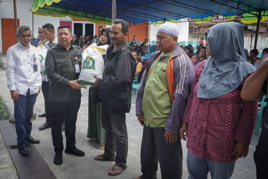Pemprov Riau Salurkan CBP Untuk 316 Ribu Keluarga Penerima Manfaat
