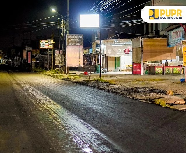 Jalan Rusak di Cipta Karya dan Taman Karya Pekanbaru Mulai Dibeton