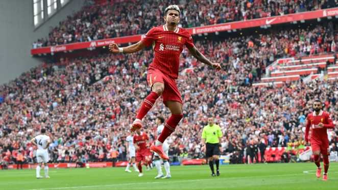 Hasil Liga Inggris: Dua Gol Luis Diaz Singkirkan City dari Puncak