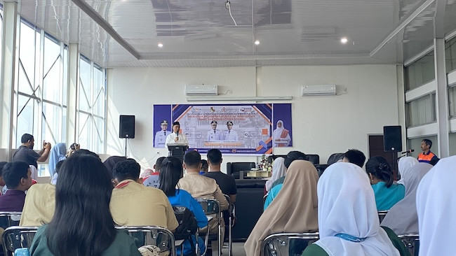 Pelajar Pekanbaru Didorong Jadi Agen Edukasi HIV/AIDS di Sekolah