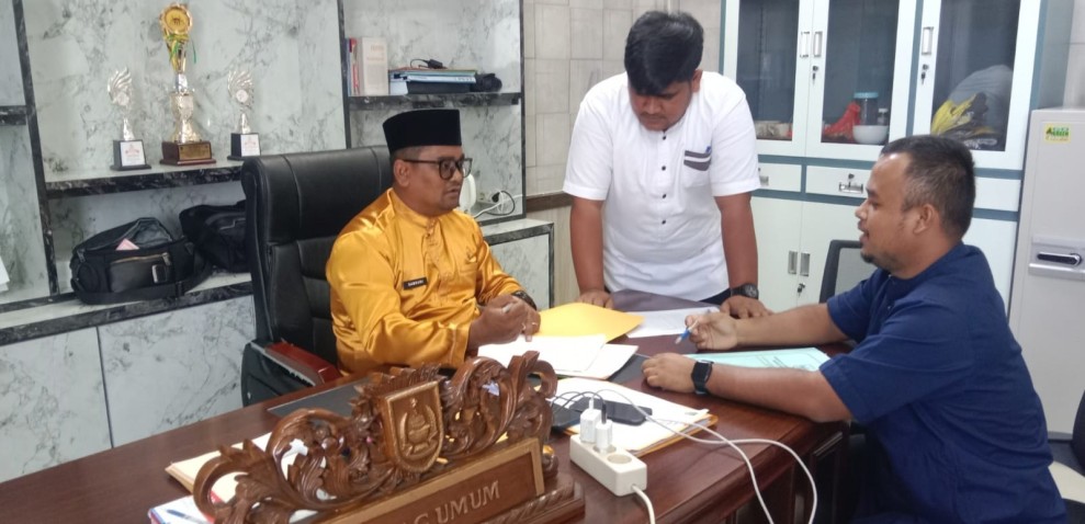 Sejumlah Media Online Diduga Terima Uang dari Kabag Umum Samsuri. Darimana Sumbernya?