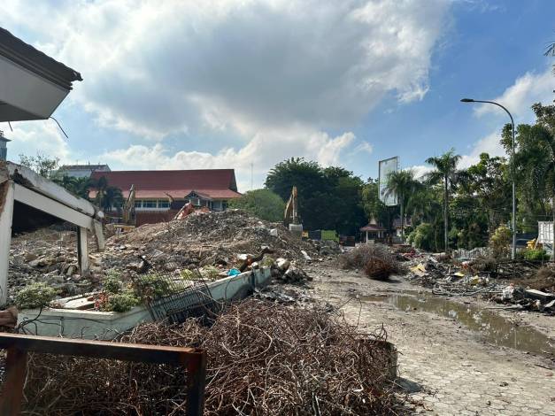Area Eks Gedung MPP Pekanbaru Dikosongkan