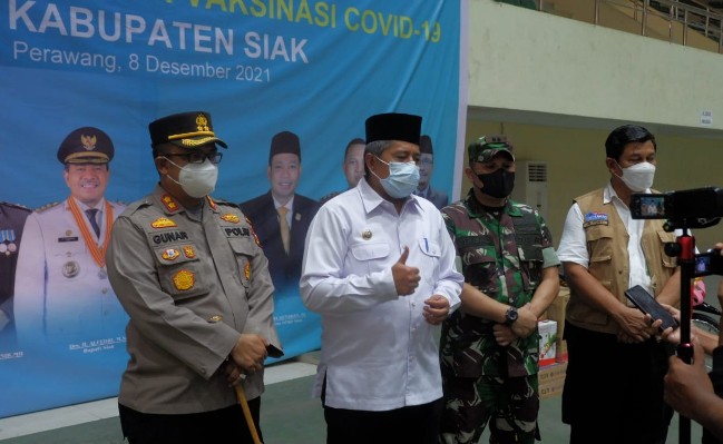 Hari Pertama Pencanangan Pekan Imunisasi Covid-19, Pemkab Siak Distribusikan Dua Ribu Dosis Vaksin