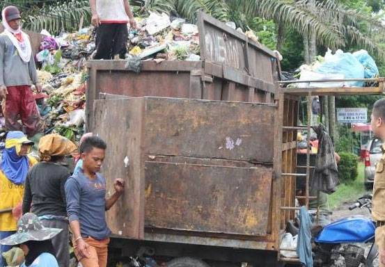 Minimalisir Tumpukan Sampah, DLHK Pekanbaru Sediakan 63 TPS di 9 Kecamatan