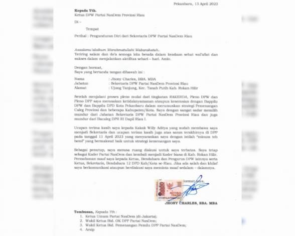 Beredar Surat Pengunduran Diri Jhony Charles sebagai Sekretaris Nasdem Riau