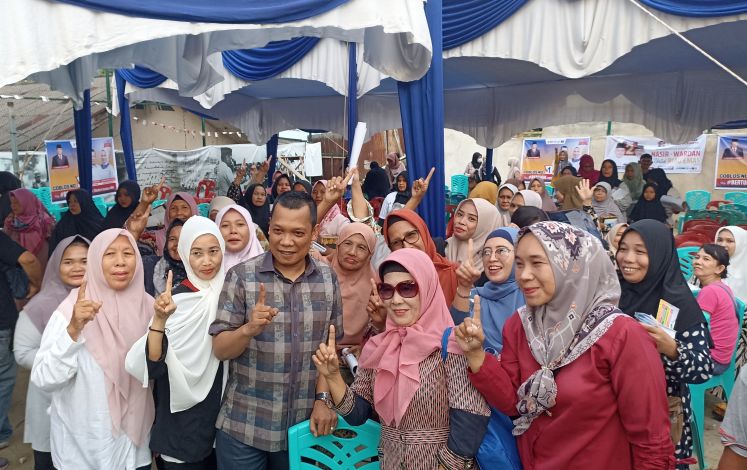 Muflihun - Ade Hartati Siapkan Anggaran untuk Perbaikan Rumah Ibadah