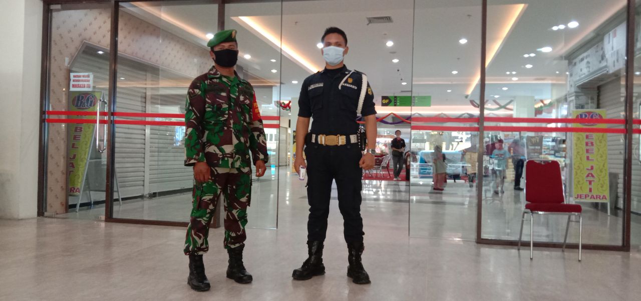 Babinsa Sukaramai Monitoring dan Patroli Wilayah di STC Pekanbaru