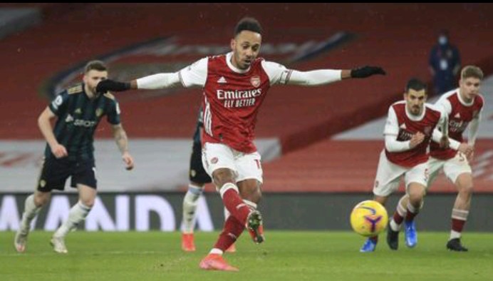 Hattrick Aubumenyang Bawa Arsenal Tekuk Leeds United 4-2