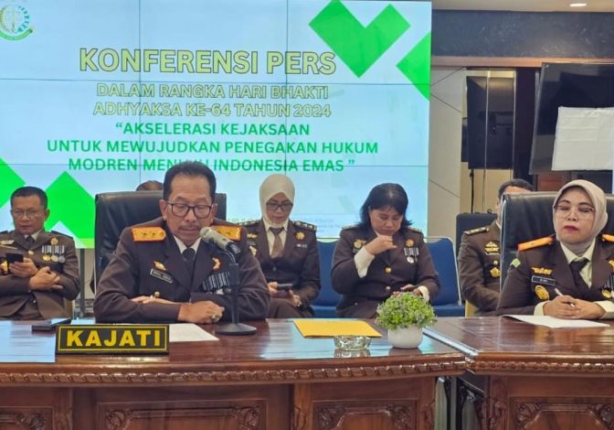 Kejati Riau Kejar 27 Buronan, Nader Taher Tetap Jadi Prioritas