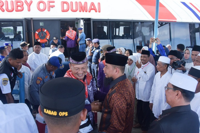 Bupati Lepas JCH Bengkalis Kloter 13