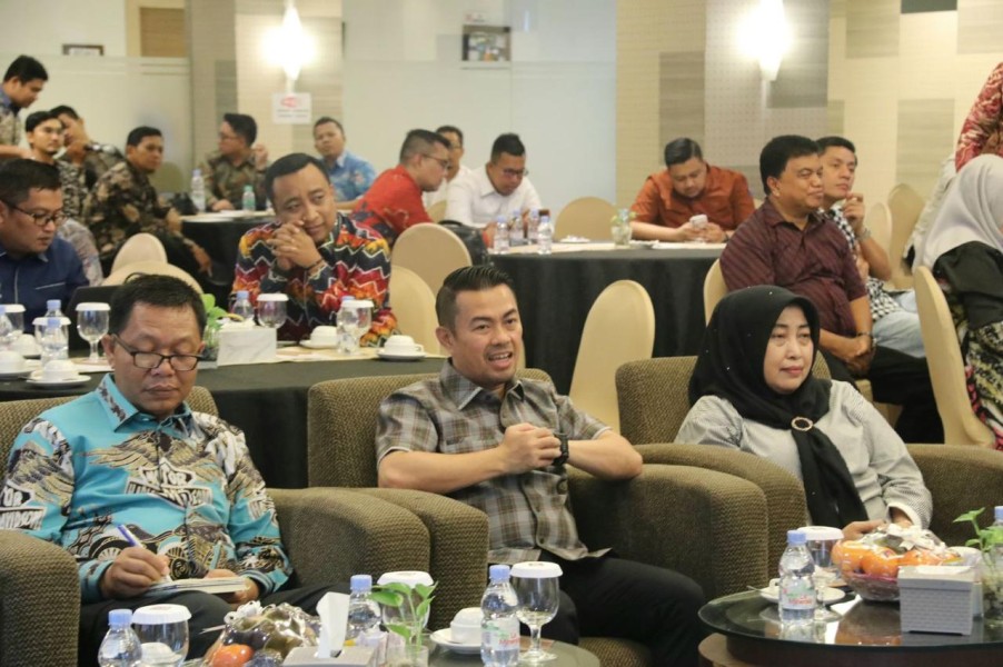 Kepala BPKAD Pekanbaru Hadiri FGD Optimalisasi Pengelolaan DAU