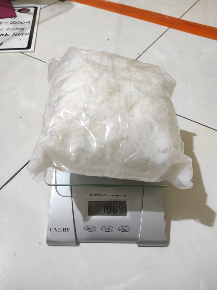 Pemuda di Riau Tabrak Pohon saat Bawa 1 Kilogram Sabu