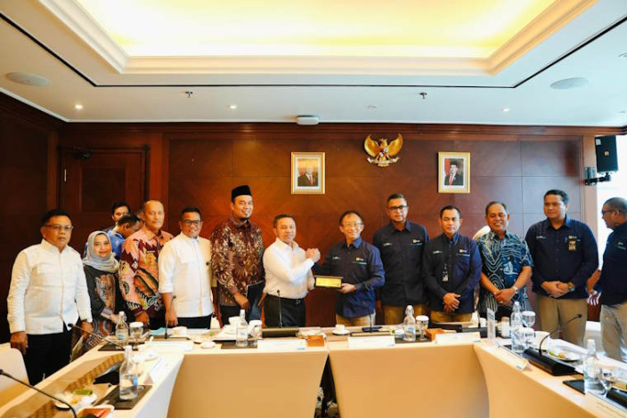 Boyong Bupati dan Walikota ke Jakarta, Politisi PKS Apresiasi Gubernur Abdul Wahid