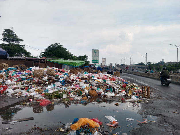 Sampah Masih Banyak Menumpuk, DPRD Desak PT EPP Penuhi Kewajiban