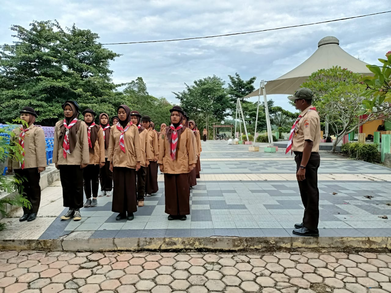 Dari Rapat Diksar,  Babinsa : Selaku Pembina Siap Berikan yang Terbaik untuk Pramuka Saka Wira Kartika 