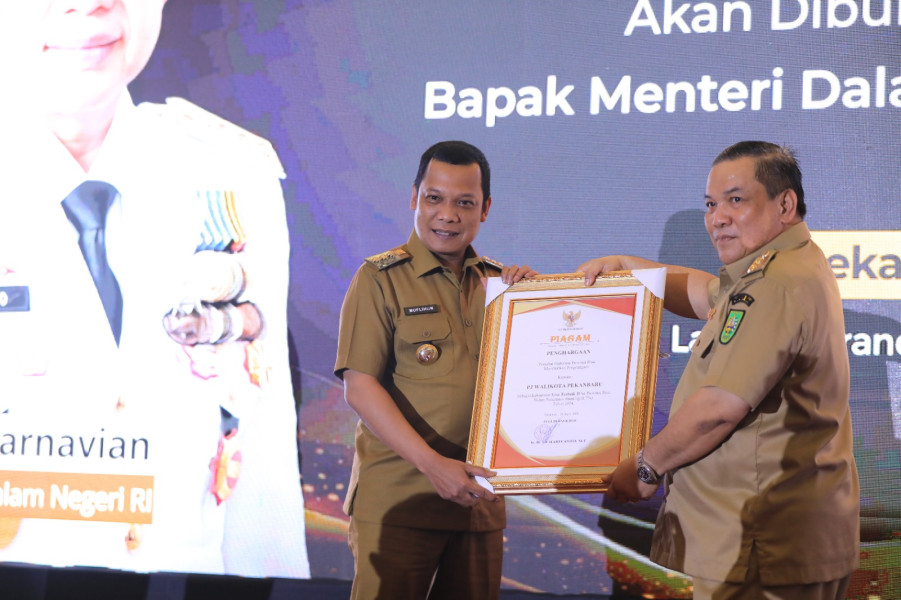 Pemko Pekanbaru Raih Penghargaan Terbaik 2 Penurunan Stunting di Riau