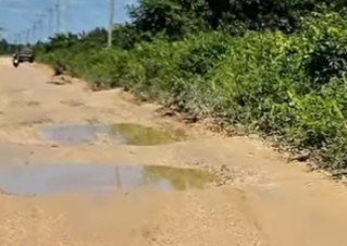 Rusak Parah dan Berlumpur, DPRD Riau Minta Gubernur Perbaiki Jalan Lintas Bono
