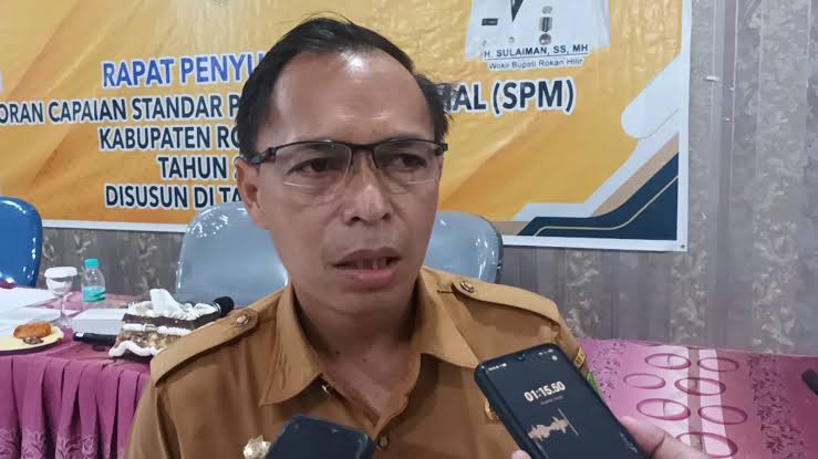 Asisten III Setda Rohil Akui Kabag Umum Samsuri Plesiran ke Luar Negeri Tanpa Izin. Sanksi Berat Berupa Pemecatan Menanti
