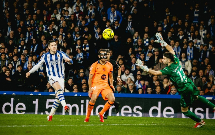 Barcelona Kalah Dramatis dari Real Sociedad