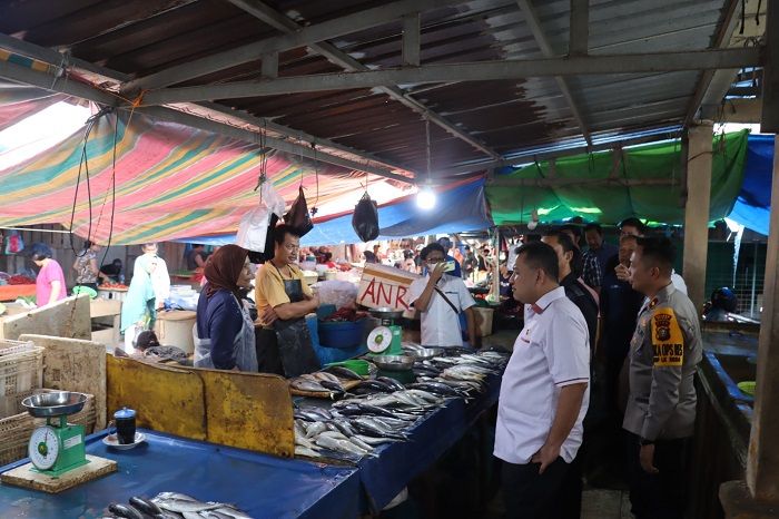 Jelang Pilkada, Polda Riau Pastikan Harga Bahan Pokok di Dumai Stabil