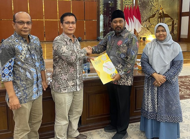 Herman Boedoyo Ketua Umum ISEI Riau Periode 2026–2029