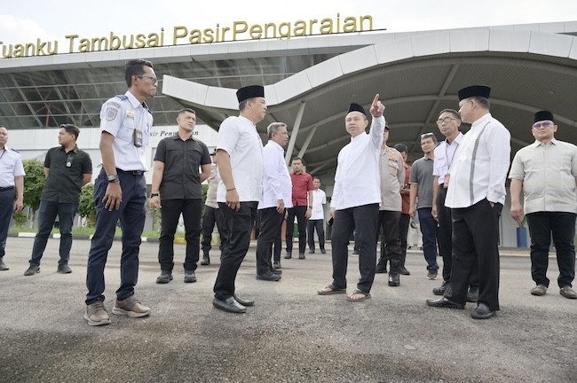 Gubri Siapkan Langkah Strategis Hidupkan Kembali Bandara Tuanku Tambusai Rohul