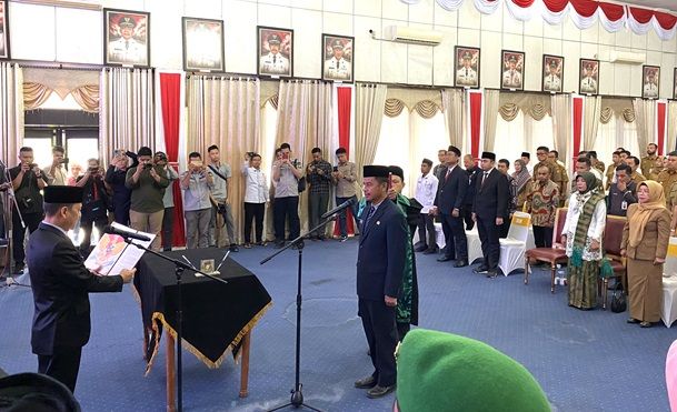 Ahmad Yuzar Dilantik jadi Pj Sekda Kampar, Diminta Peka Permasalahan Masyarakat