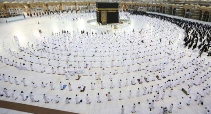 Arab Saudi Tetapkan Idul Fitri 1443 H, Senin 2 Mei 