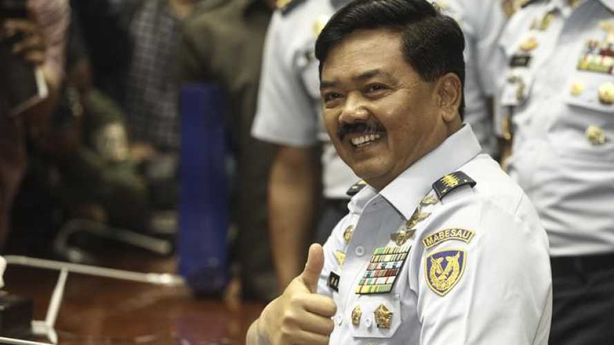 Serahkan Sertifikat Tanah, Menteri ATR/BPN: di Riau Banyak Malaikat