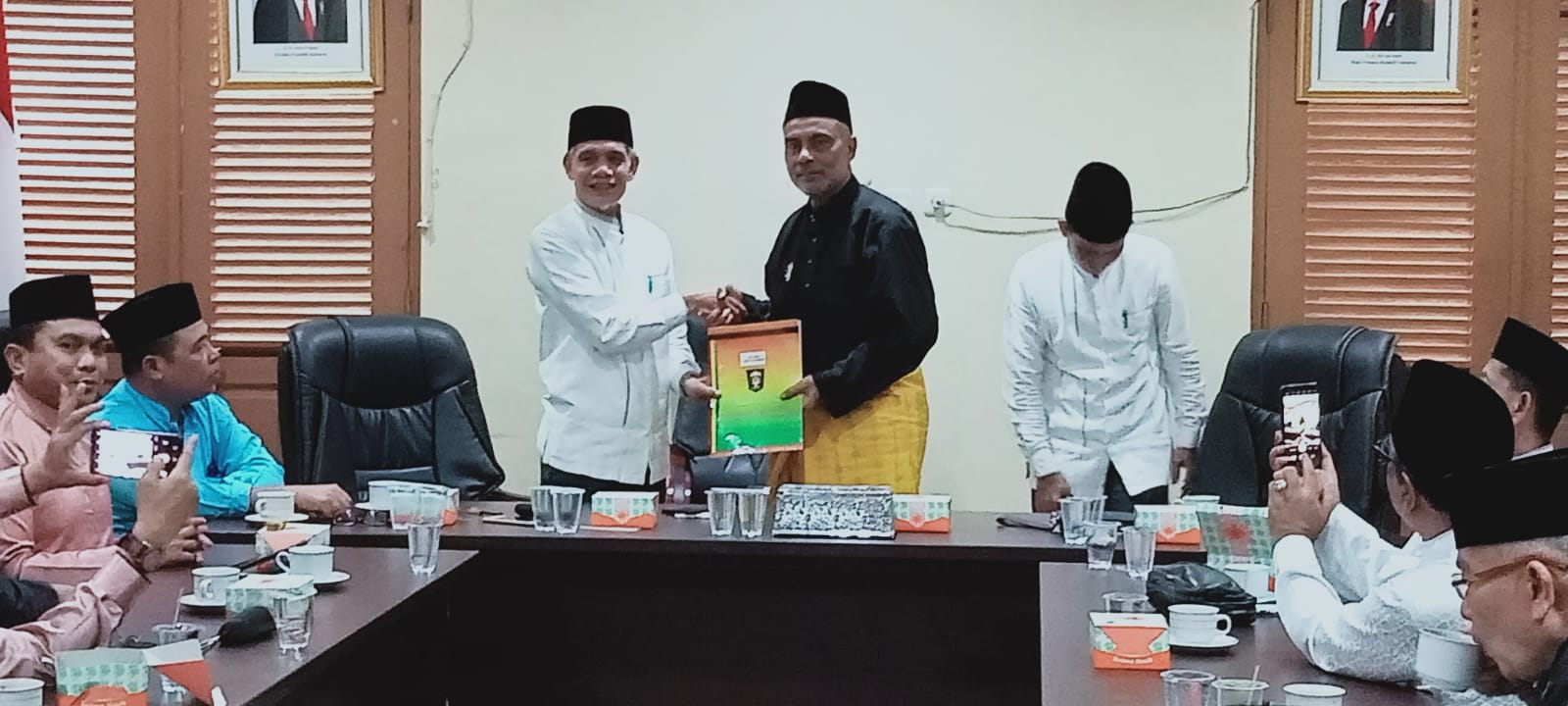LAMR Tunjuk Tengku Abdul Rachmam Ketua LAM Kota Pekanbaru 