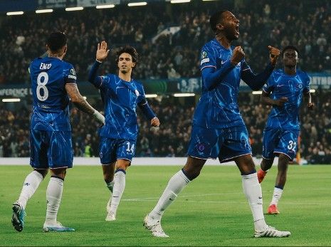 Chelsea Pesta 8 Gol ke Gawang Noah