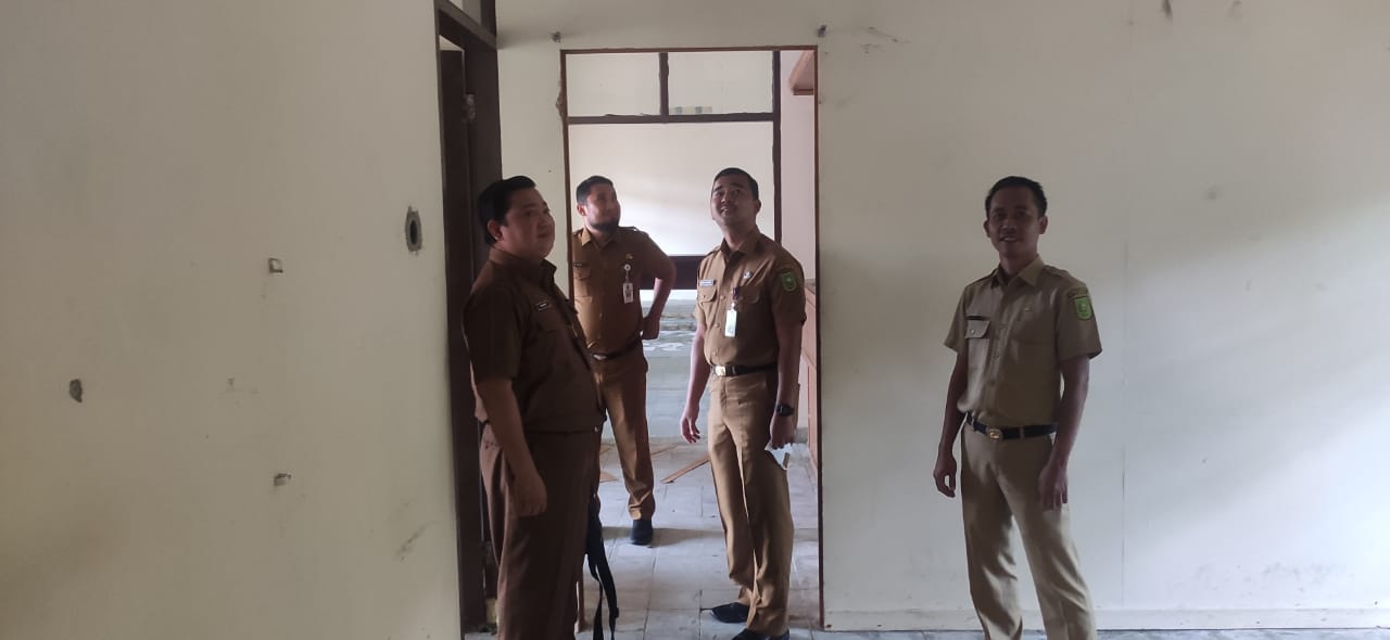 Jelang Direhab, Dispora Riau Tinjau Venue untuk Asrama Atlet PPLP Riau