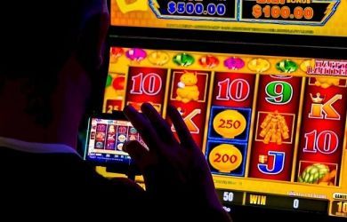 IDI Sebut Kecanduan Judi Online Sama Bahayanya Dengan Narkoba