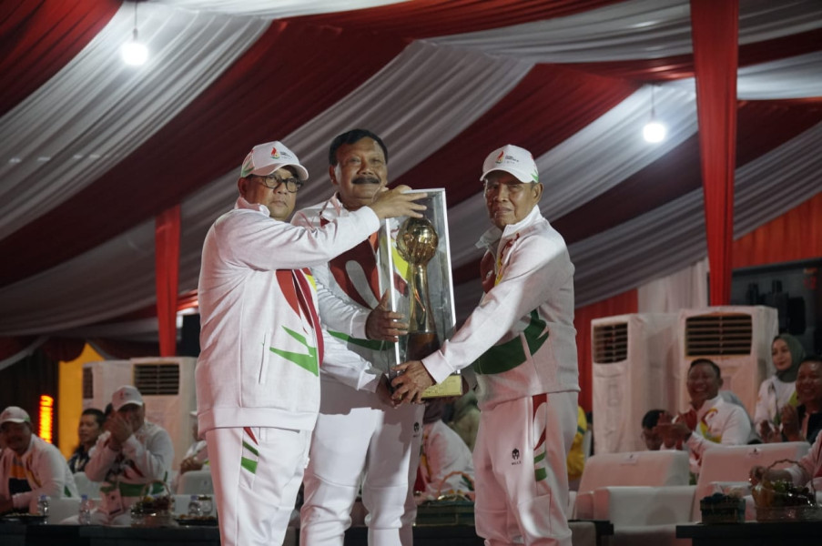 Porwil Sumatera XI Resmi Ditutup, Riau Pertahankan Juara Umum Tiga Kali Berturut-turut
